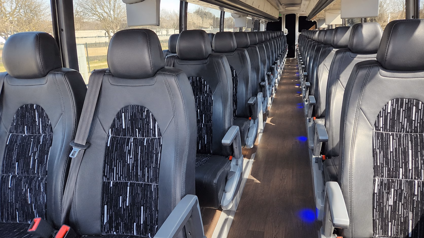 grand prairie bus rental service area